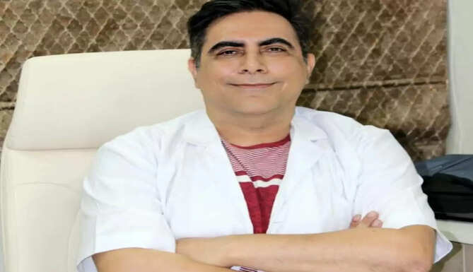 Dr Arvind Singh