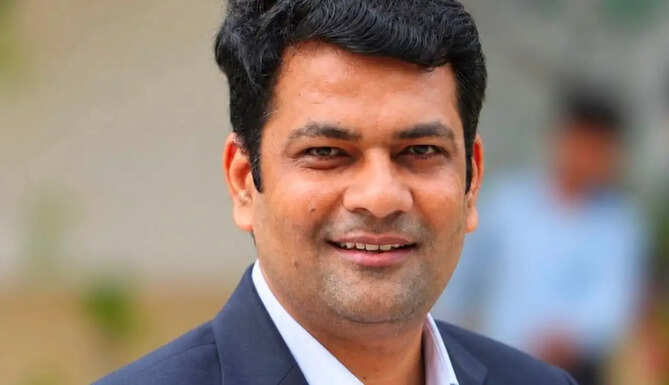 Prof Ashutosh Pareek