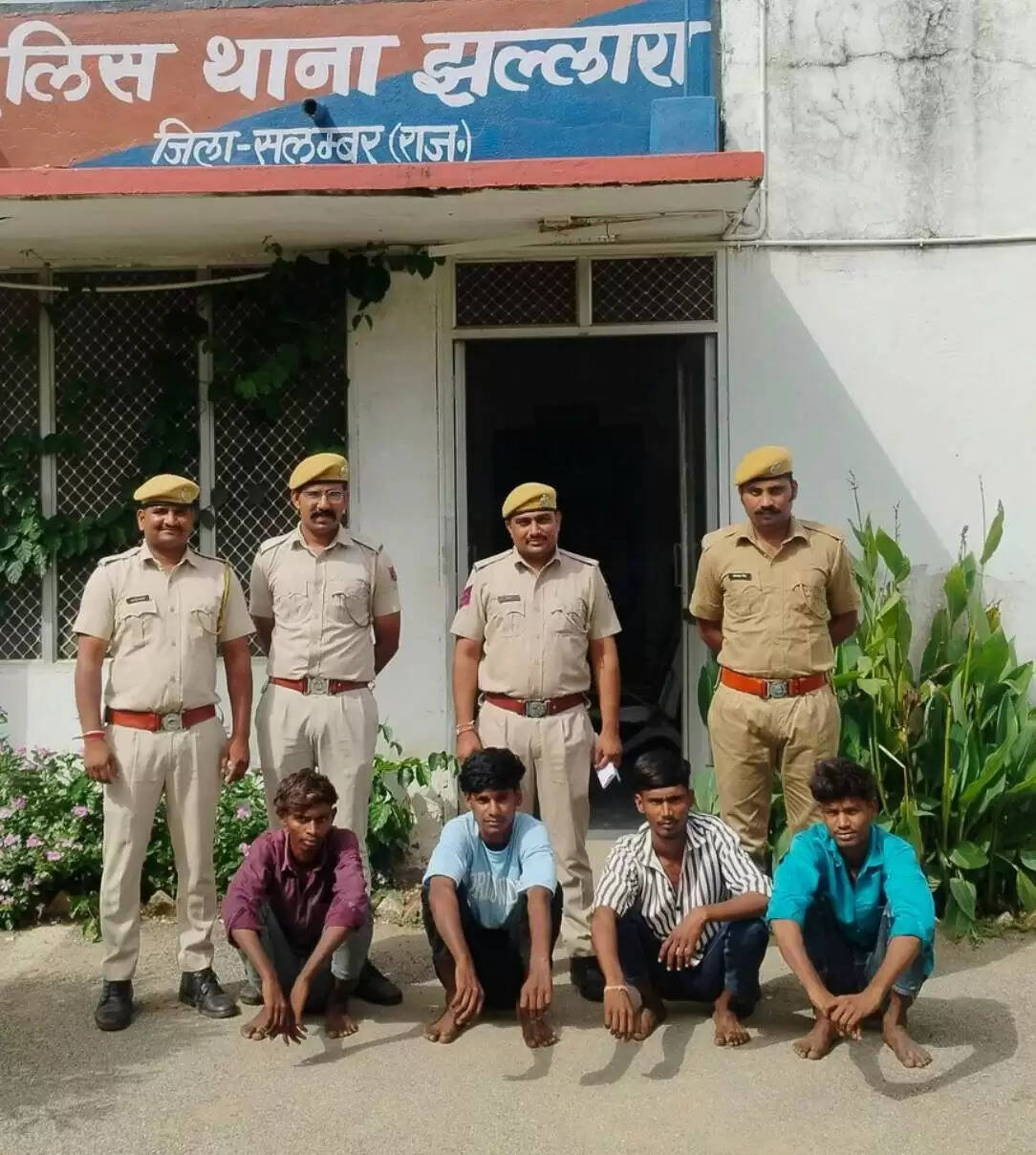 “Jhallara Police Arrest Four Over Viral Fight Video | Rajasthan Crime News”