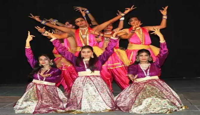 lok kala mandal