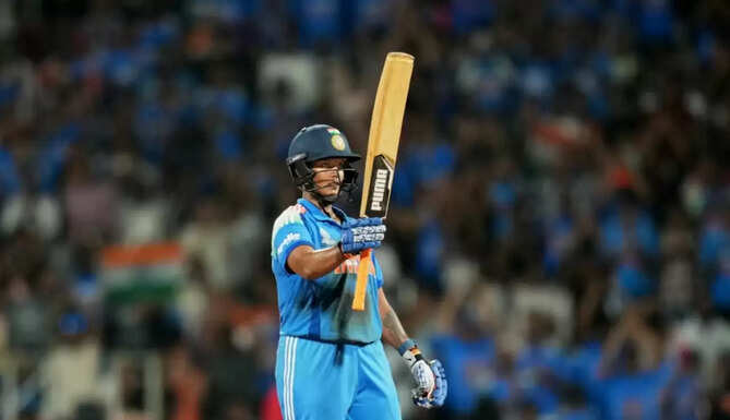 Deepti Sharma celebrating after becoming the highest wicket-taker in Women&rsquo;s T20I cricket during India vs Sri Lanka match