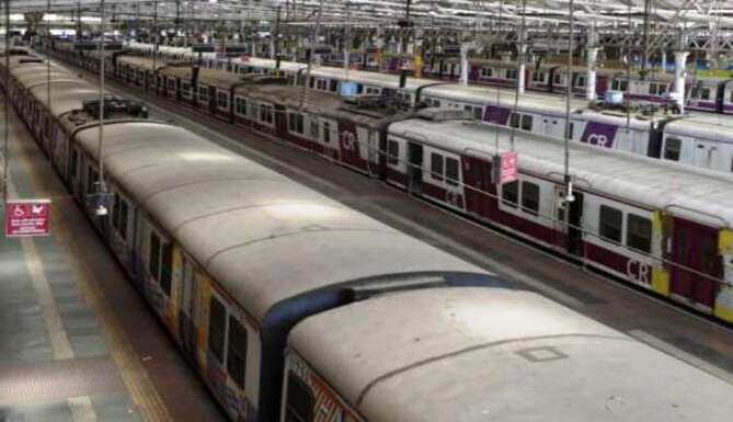सभी यात्री रेलसेवाओं का संचालन अब 14 अप्रैल तक बंद