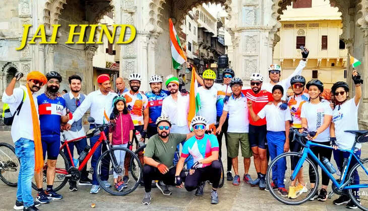 ‘उदयपुर साईक्लिंग क्लब’ के सदस्यों ने बड़े ही जोश एवं उमंग के साथ ‘उदयपुर स्मार्ट सिटी’ के सहयोग से उदयपुर की हैरिटेज सिटी में अपने सदस्यों के साथ महत्वपूर्ण स्थानों पर साईक्लिंग की तथा एकता का परिचय दिया।