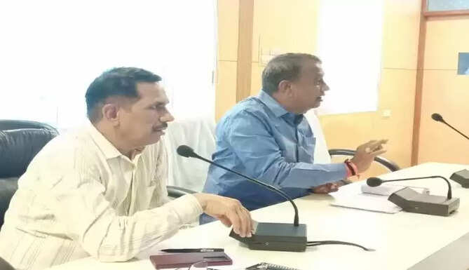 minister