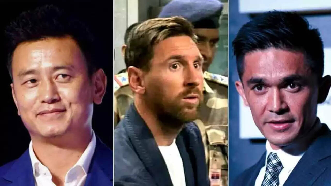 Lionel Messi arriving in Kolkata as fans gather at Salt Lake Stadium during his India visit