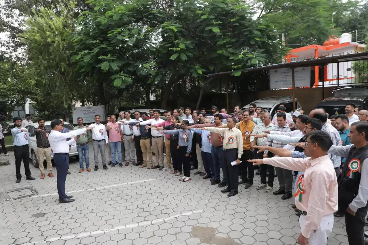 Officials flag off the 49th Mine Safety Week in Udaipur under DGMS, focusing on dust and heat safety in mines.