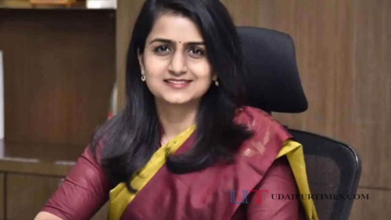 सेल्फ स्टडी के दम पर सफलता हासिल कर IAS और IPS बने ये अधिकारी