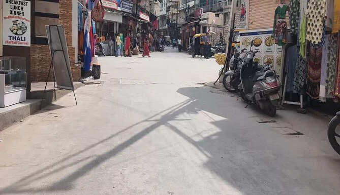 no vehicle zone udaipur walled city