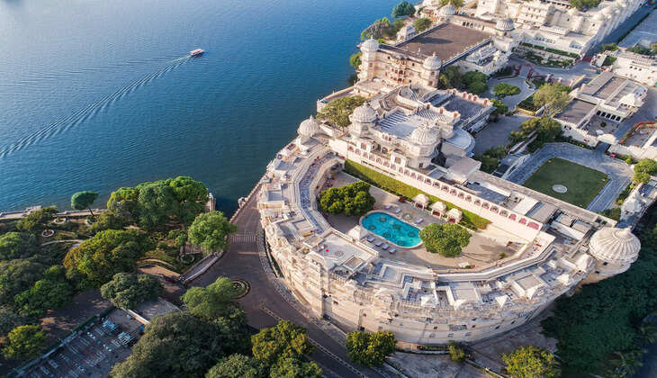 udaipur tour 3 days, places to visit in udaipur, fatehsagar, boating in udaipur