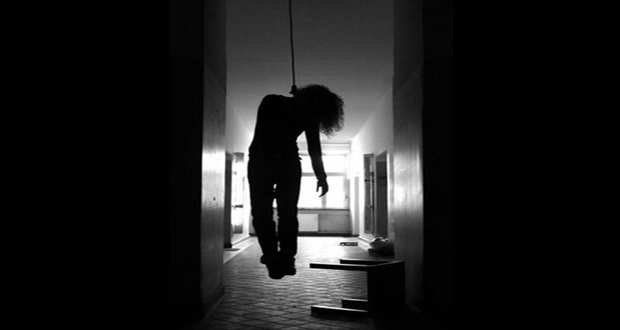 Female police constable commits suicide