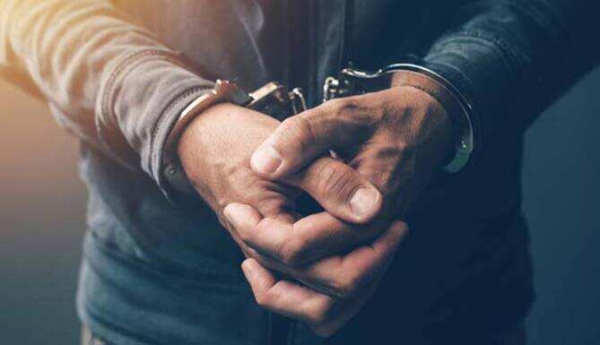 लॉक डाउन की अवहेलना पर पुलिस की कार्यवाही